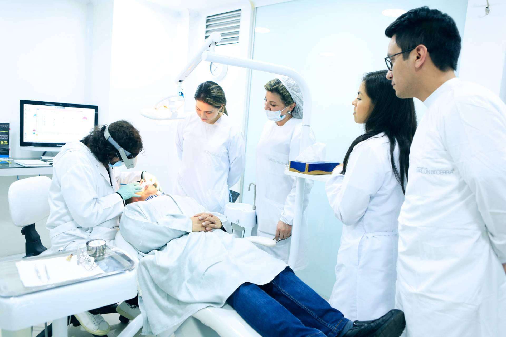 Specialized Dentistry in Colombia with Dr. Marlon Becerra - Smile Design Experts