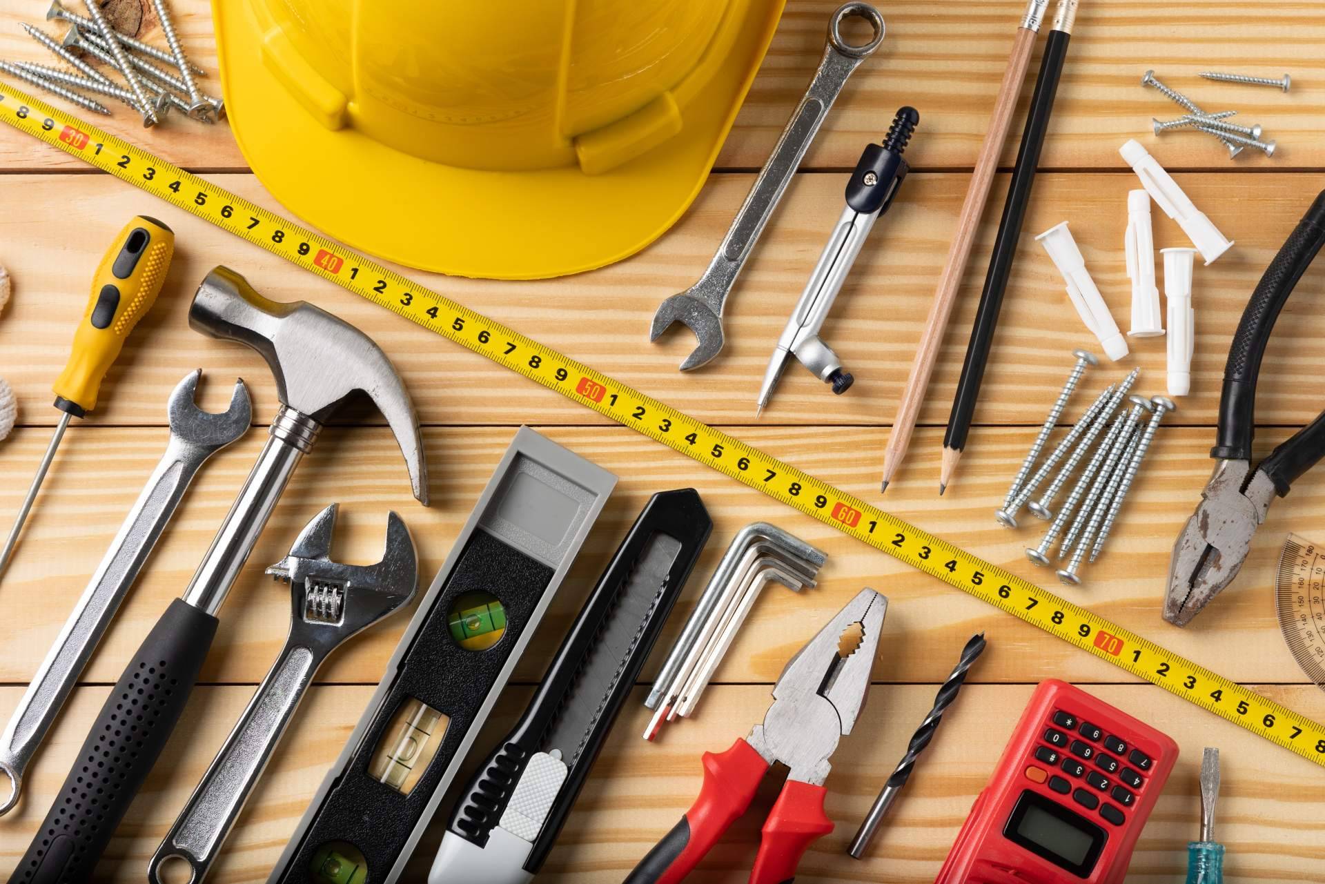 Companies from all sectors find thousands of work tools at Mister Worker