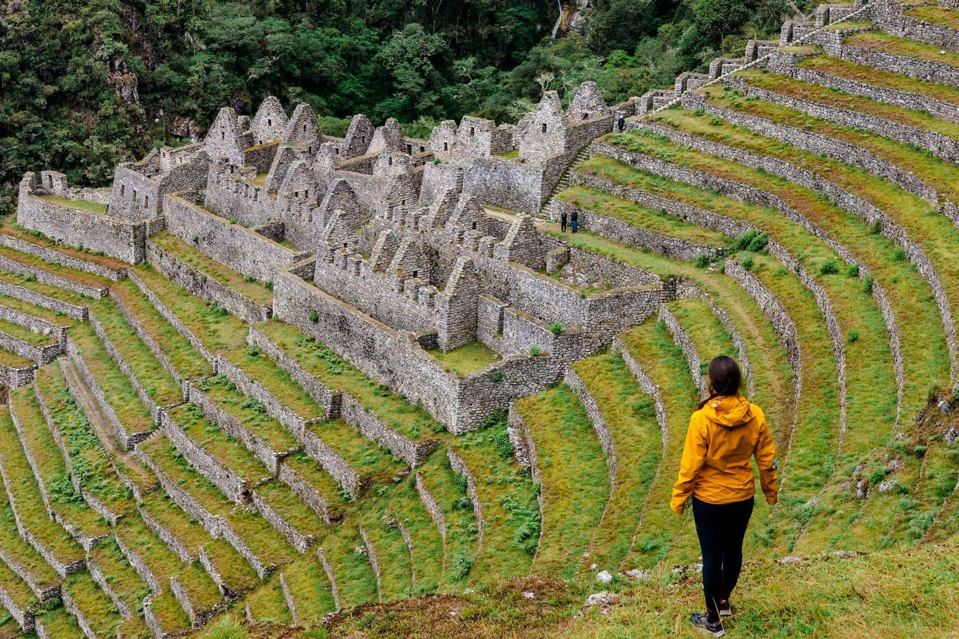 Un recorrido inolvidable de dos días a través de las principales maravillas de Machu Picchu, con el Short Inca Trail de TreXperience