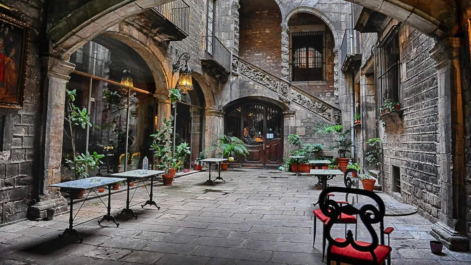 5 unique experiences in Barcelona beyond the .useums; A local's guide